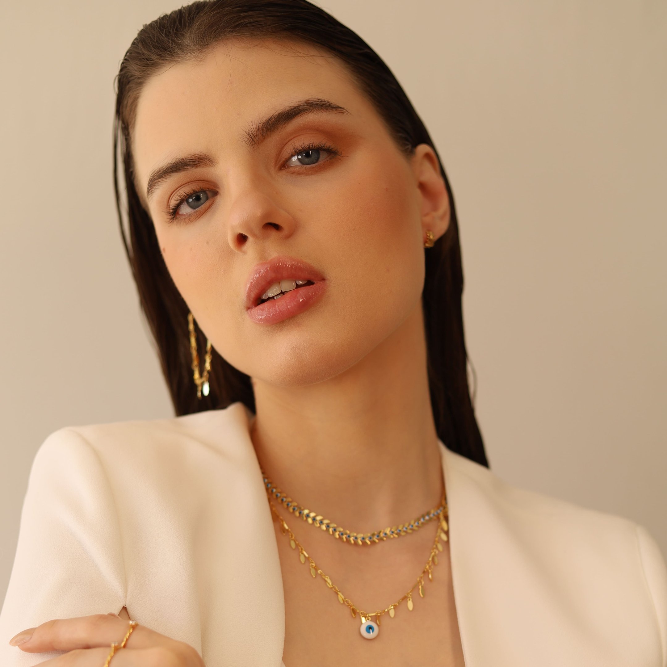 CHOKER ESCAMA OLHO GREGO DOURADO FOLHEADO