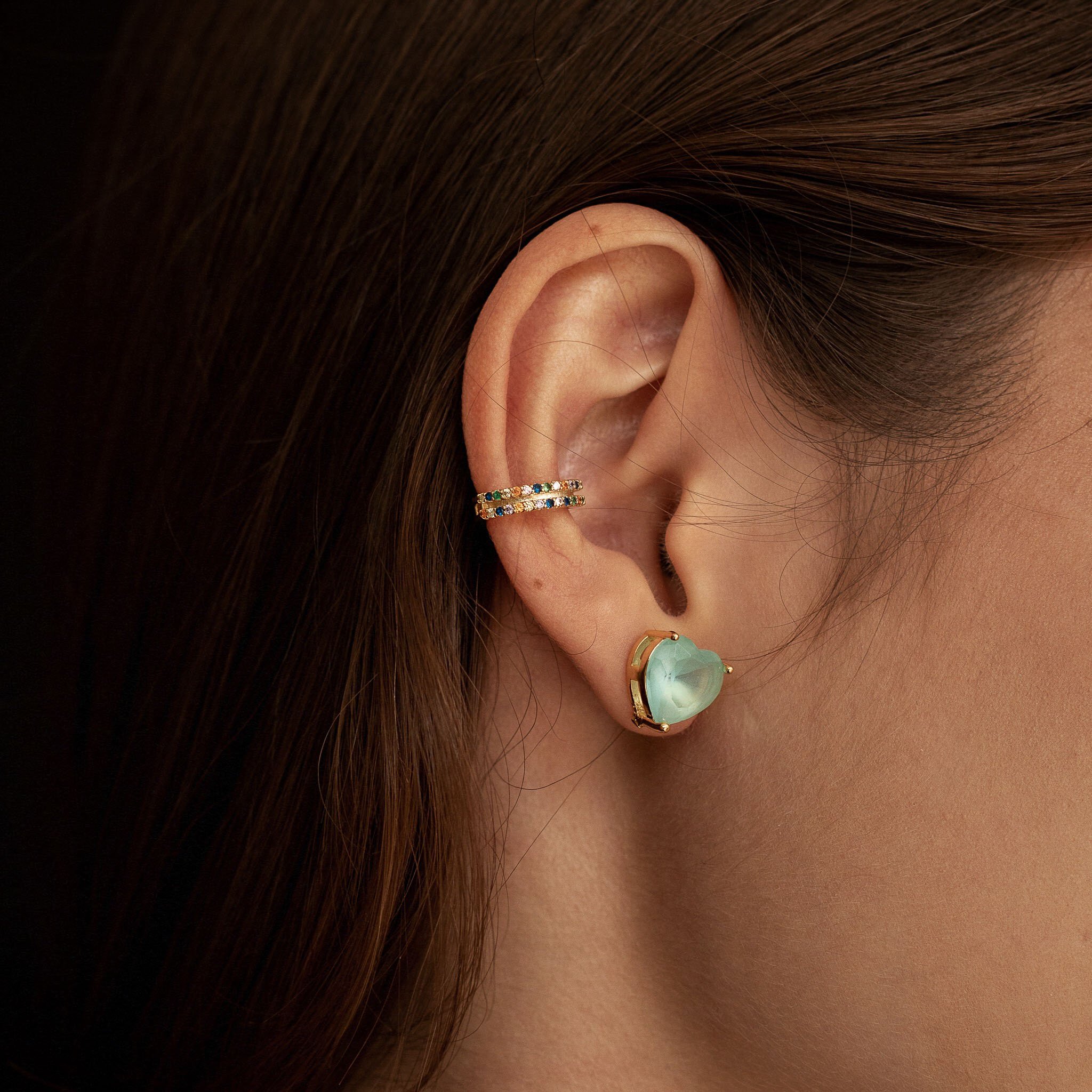 BRINCO PIERCING DUPLO ZIRCÔNIAS COLORIDAS BANHADO A OURO 18K