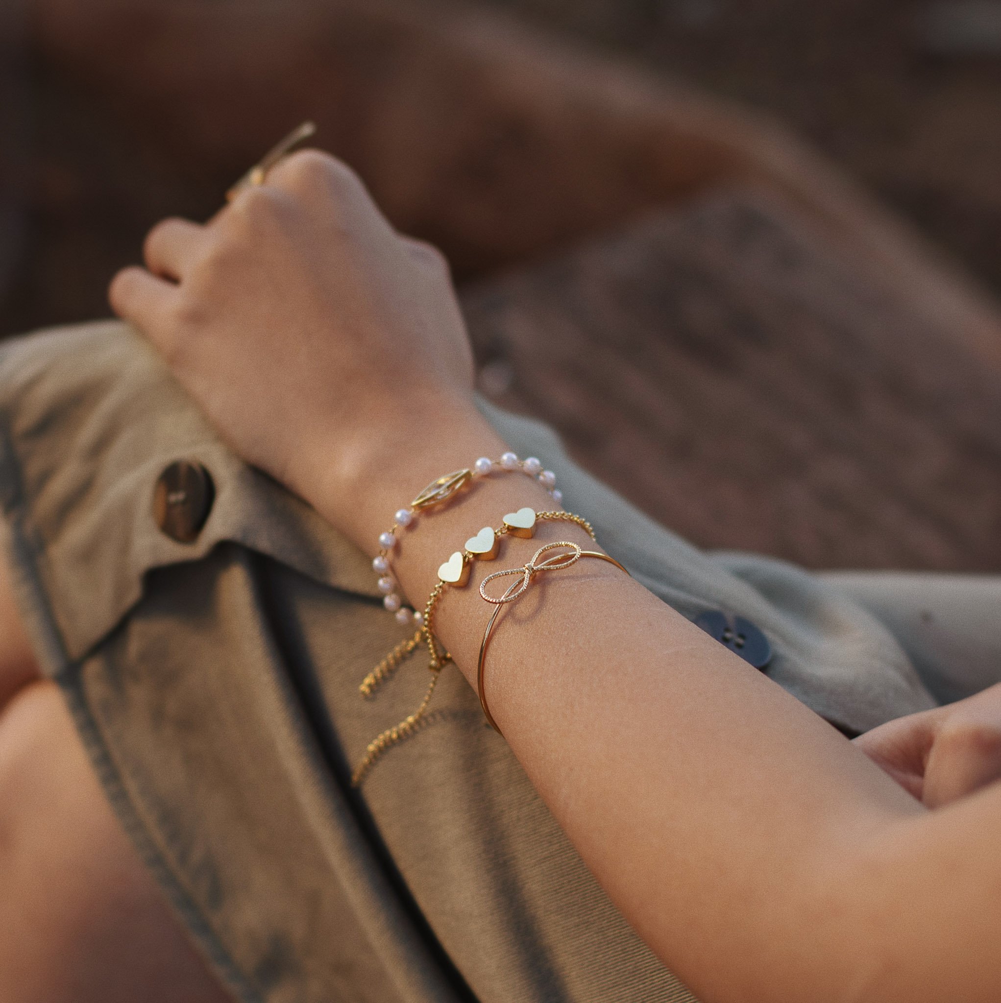 PULSEIRA TRIO CORAÇÃO DOURADO FOLHEADO