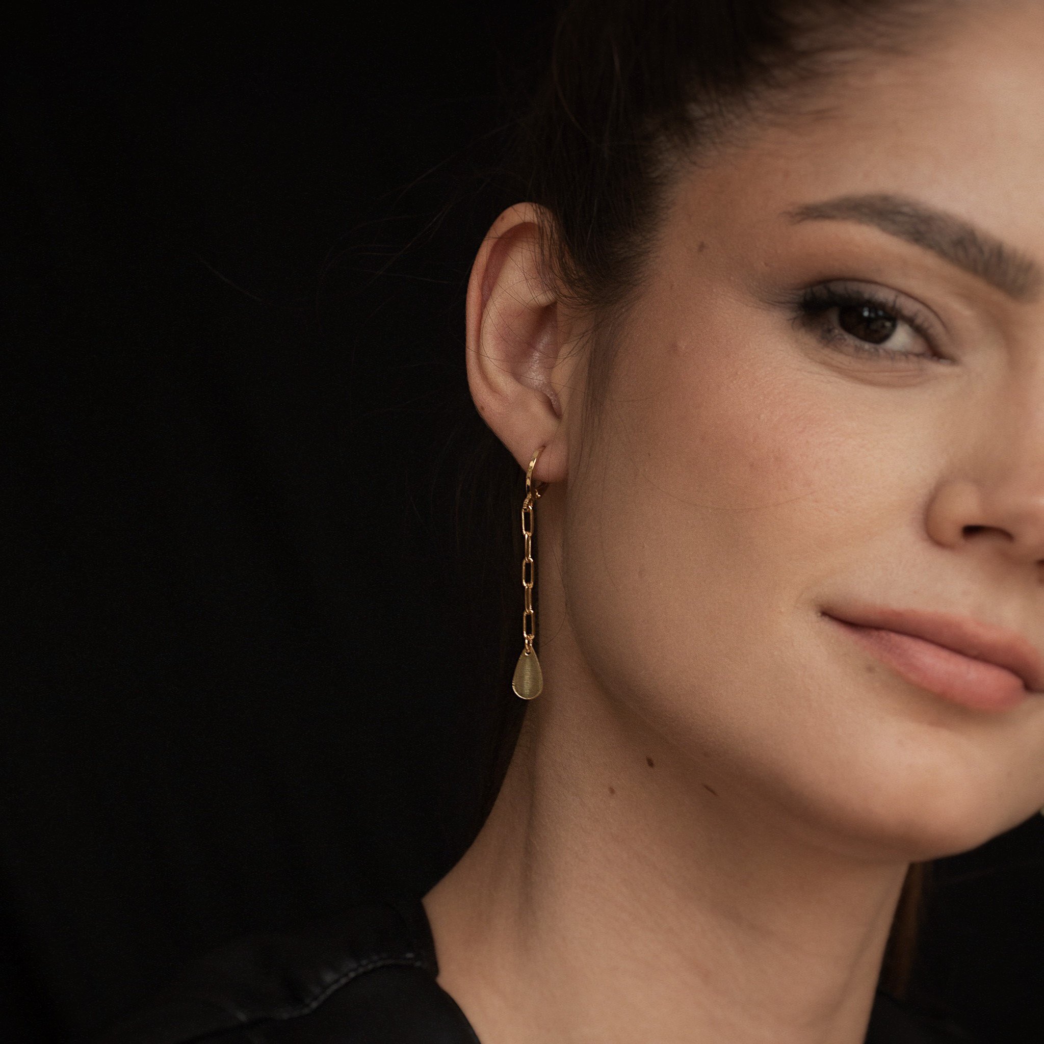 ARGOLA CORRENTE ART GOTA DOURADO FOLHEADO