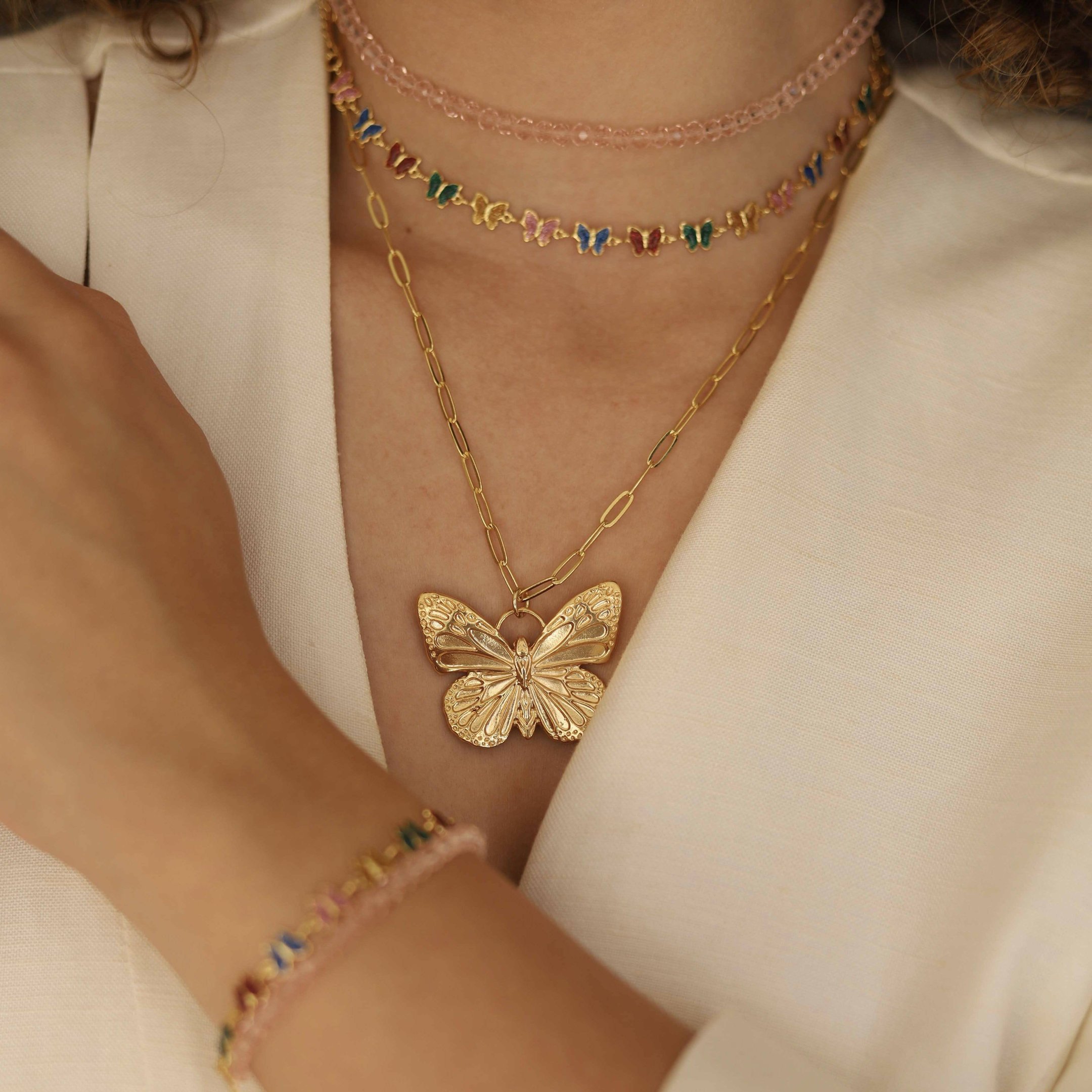 CHOKER MIÇANGAS ROSAS CLARO 4MM DOURADO FOLHEADO