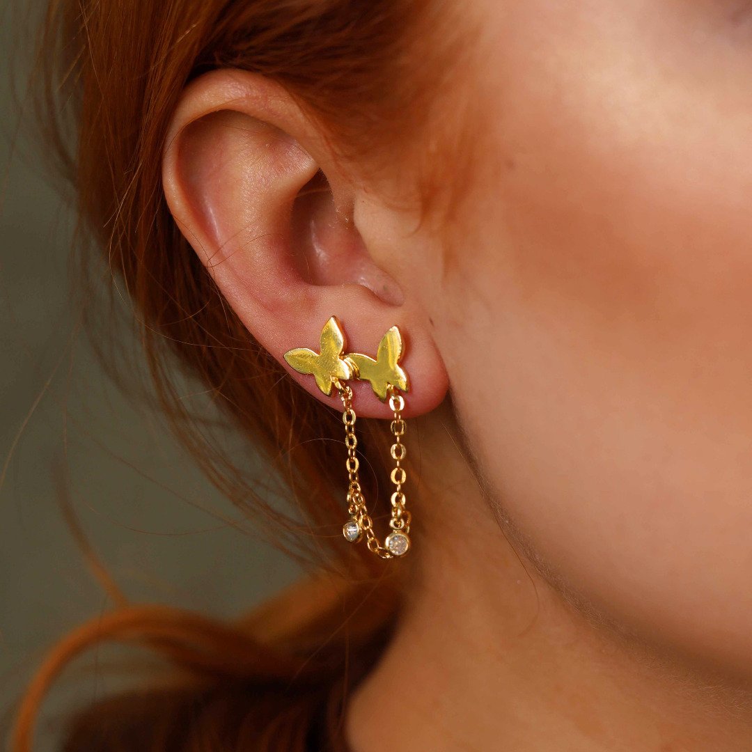 EAR LINE BORBOLETA ASA ABERTA ZIRCONIA COM BORBOLETA DOIS FUROS DOURADO FOLHEADO