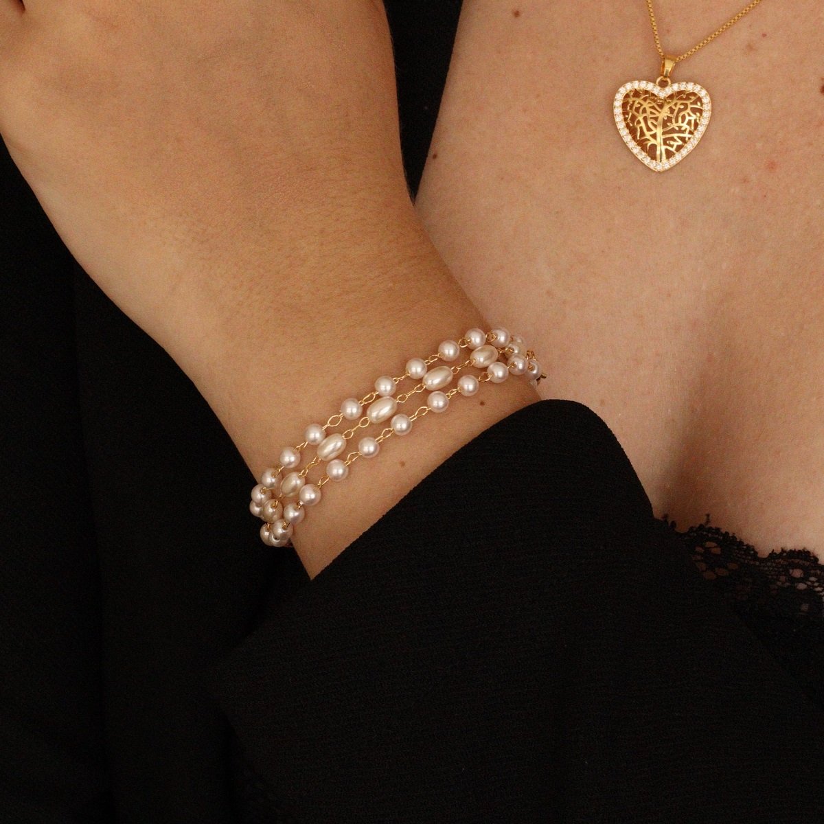 PULSEIRA PEROLA OVAL DOURADO FOLHEADO