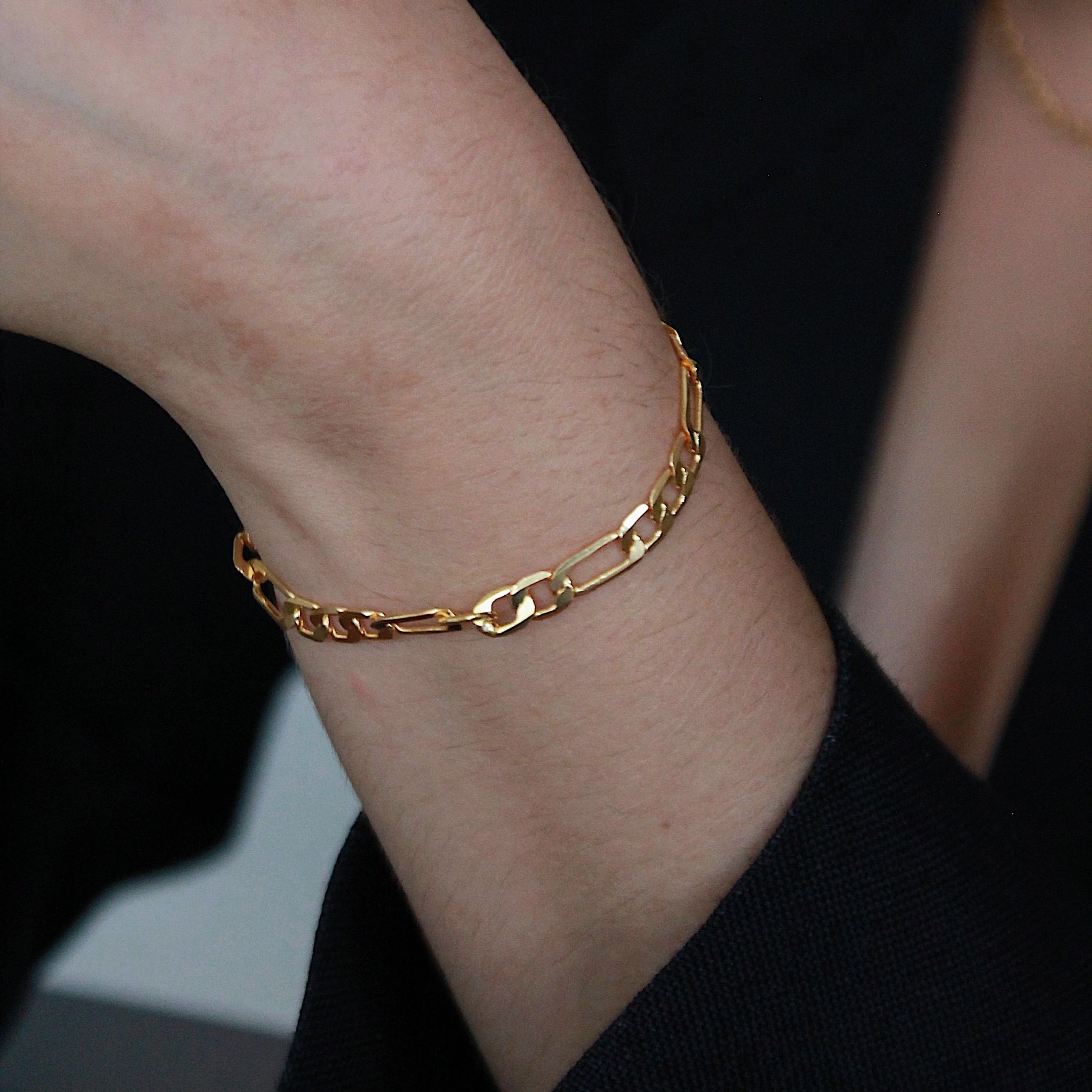 PULSEIRA ELOS DOIS TAMANHOS LARGOS 5,3 DOURADO FOLHEADO