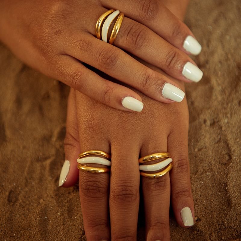 ANEL BEIRA-MAR BRANCO DOURADO FOLHEADO