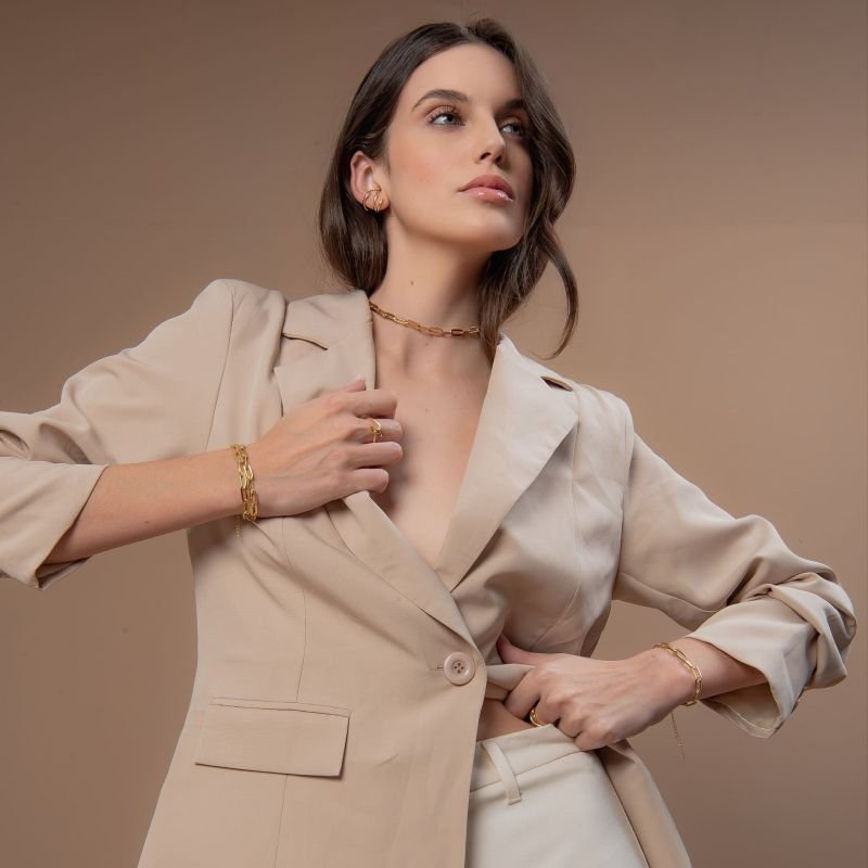 ANEL ENTRELAÇADO LISO DOURADO FOLHEADO