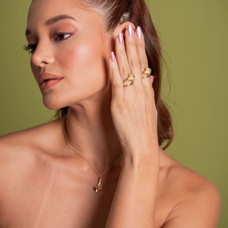 ANEL FLOR CALLA BANHADO A OURO 18K