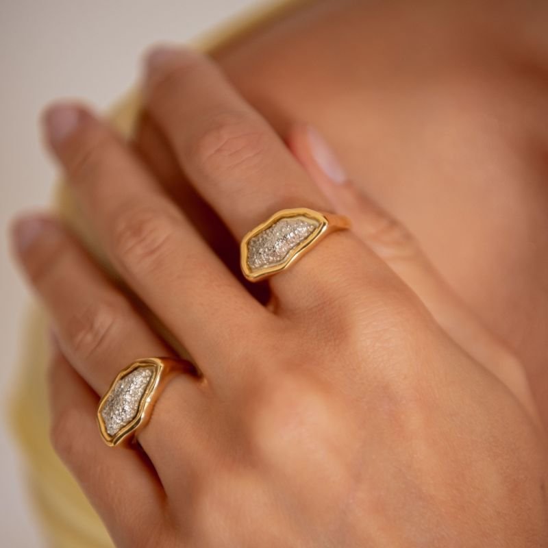 ANEL FRAGMENTO ORGÂNICO BANHADO A OURO 18K