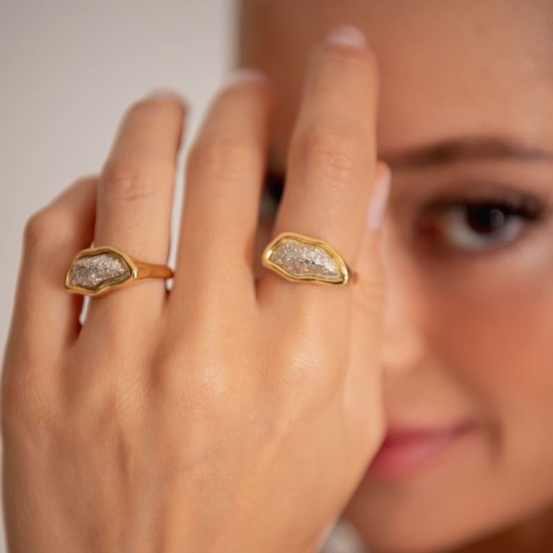 ANEL FRAGMENTO ORGÂNICO BANHADO A OURO 18K