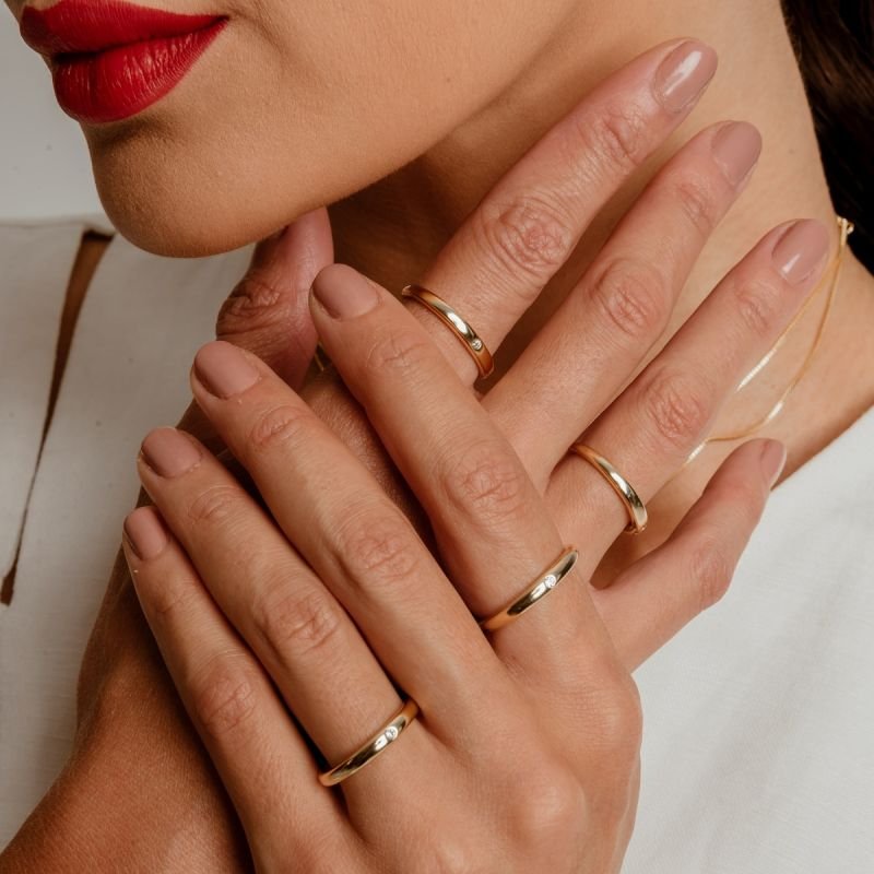 ANEL SOLITÁRIO PONTO DE LUZ BANHADO A OURO 18K