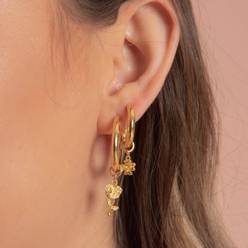 ARGOLA ARTICULADA LISA G FOURADO FOLHEADO