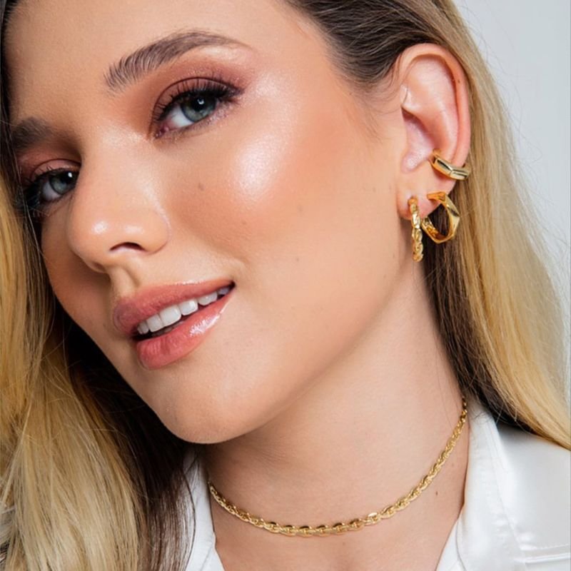 ARGOLA HEXAGONAL DOURADO FOLHEADO