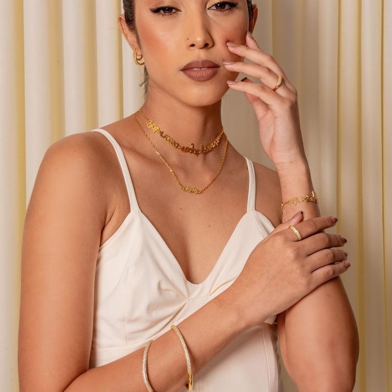 ARGOLA IVY COM ZIRCÔNIA M DOURADO FOLHEADO