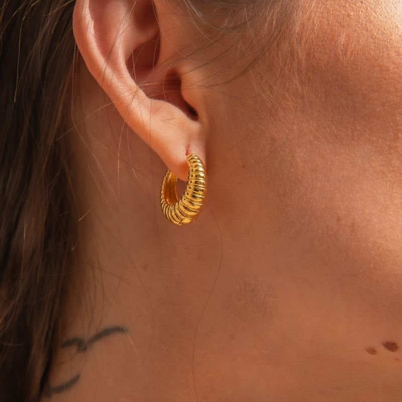 ARGOLA MARESIA DOURADO FOLHEADO