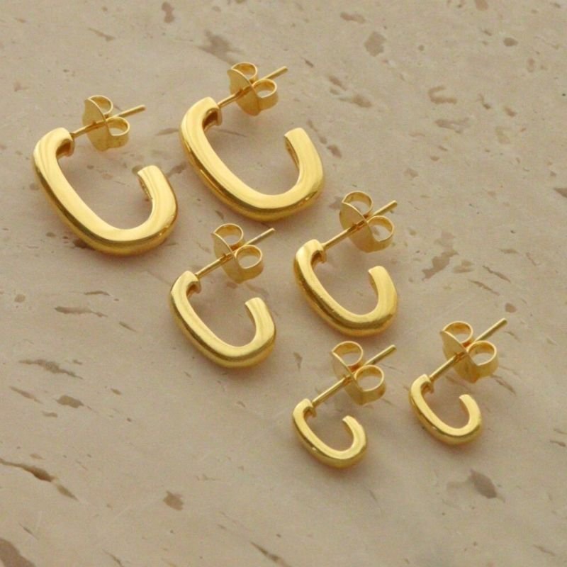 ARGOLA MEIA-LUA G BANHADO A OURO 18K