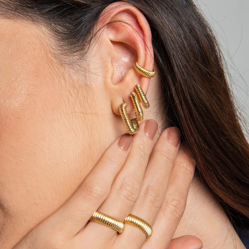 ARGOLA ORLI PP BANHADO A OURO 18K