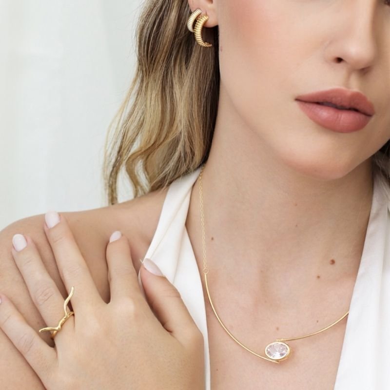 ARGOLA SELENE P BANHADO A OURO 18K