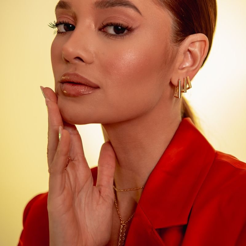 ARGOLA TRIANGLE G DOURADO FOLHEADO