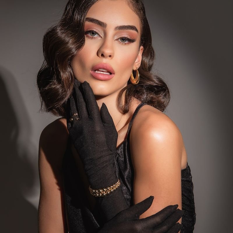 ARGOLA U ABAULADA G BANHADO A OURO 18K