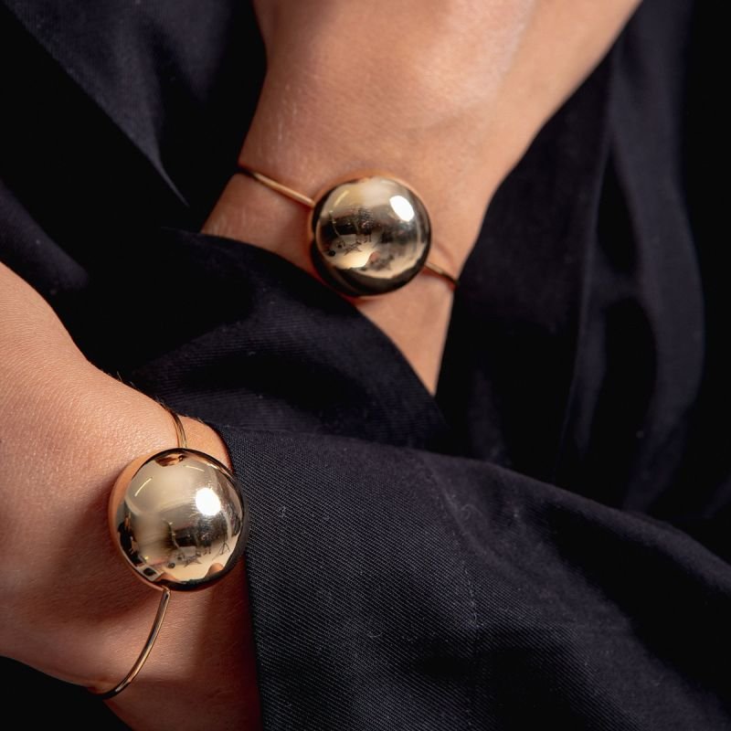 BRACELETE ESFERA 28MM BANHADO A OURO 18K