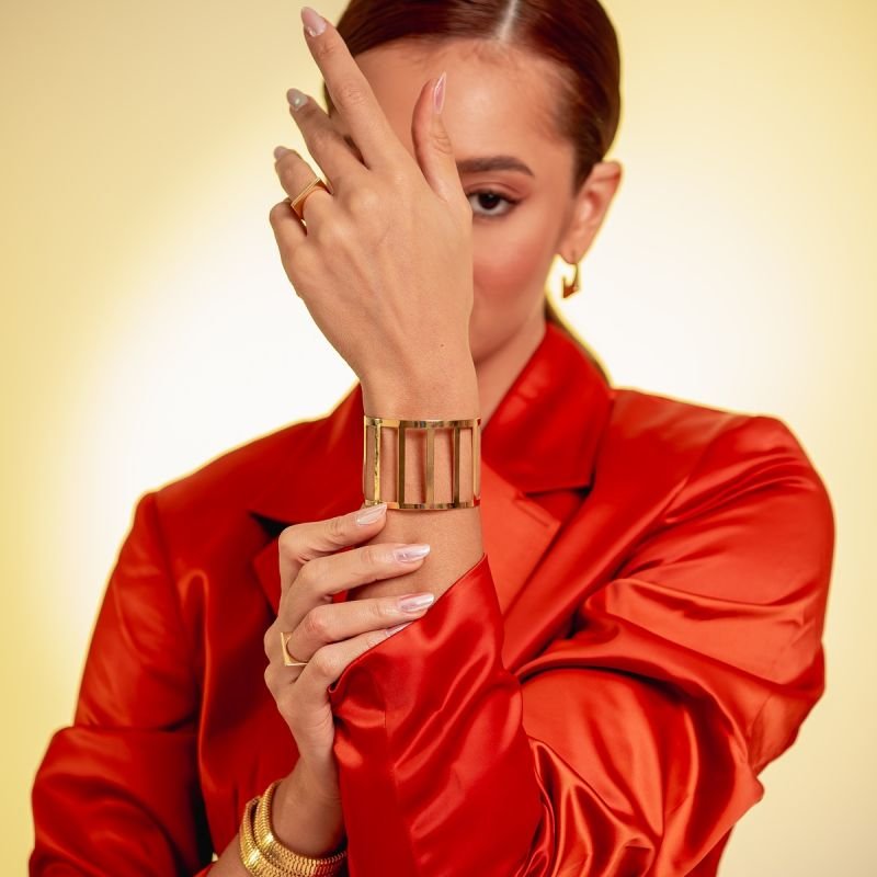 BRACELETE FANCY BANHADO A OURO 18K