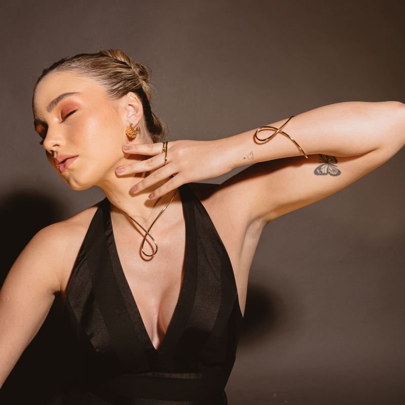 BRACELETE RIGIDO UMA VOLTA DOURADO FOLHEADO