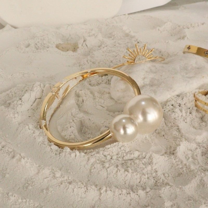 BRACELETE SONHO DE PÉROLA BANHADO A OURO 18K