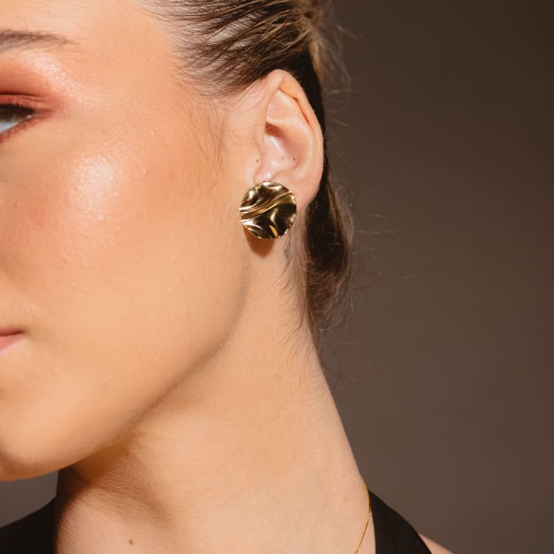 BRINCO AESTHETIC BANHADO A OURO 18K