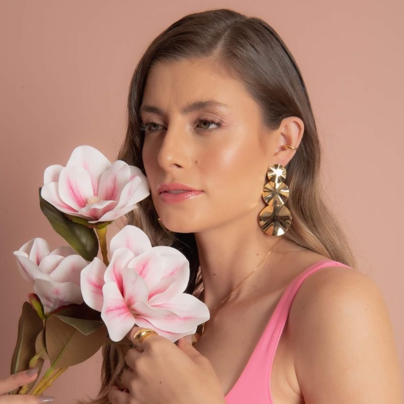 BRINCO ALGA CASCATA BANHADO A OURO 18K