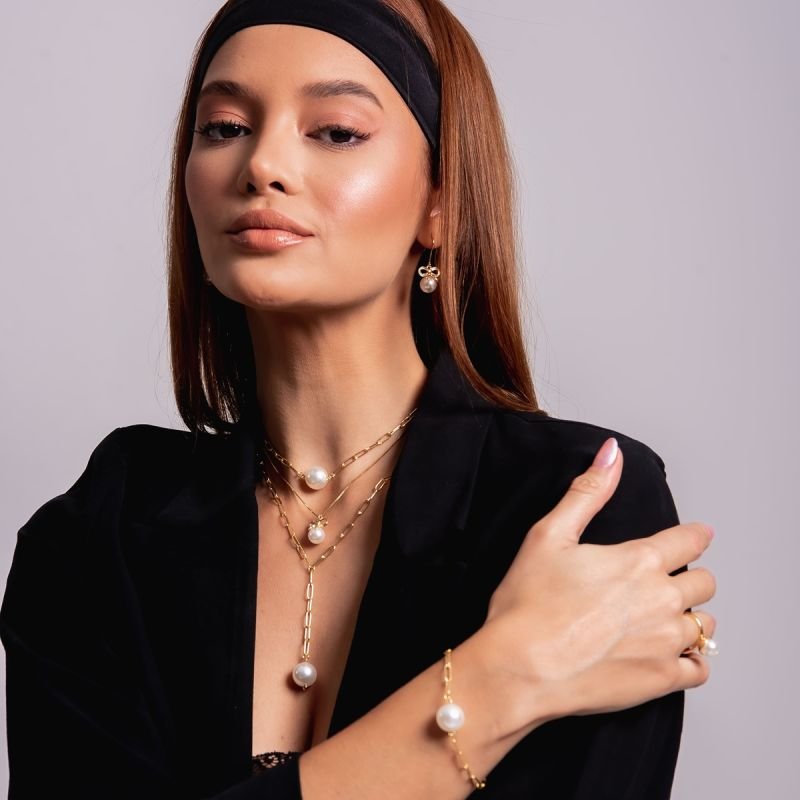 BRINCO ANDY PÉROLA BANHADO A OURO 18K