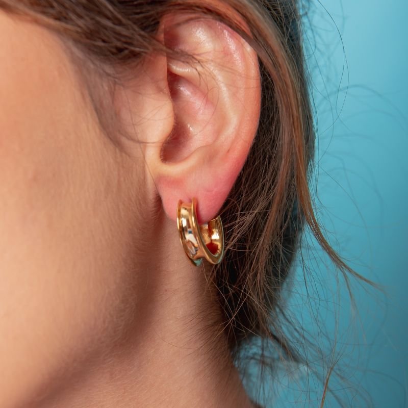 BRINCO ARGOLA QUEBRA MAR BANHADO A OURO 18K