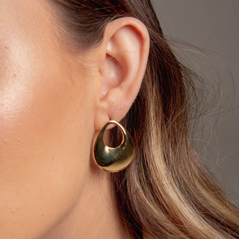 BRINCO CHARME EM GOTAS BANHADO A OURO 18K