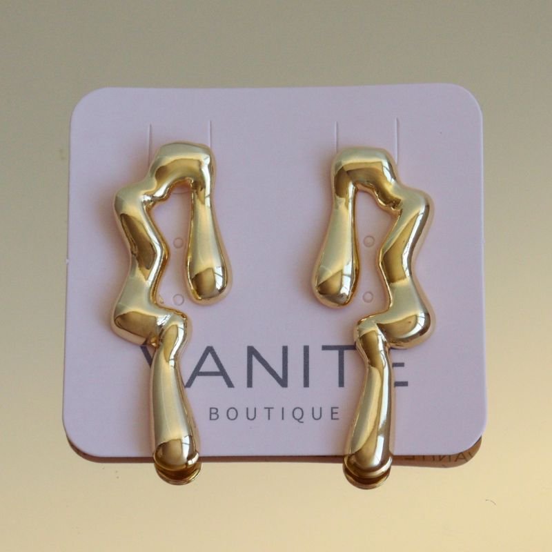 BRINCO COM SETE ONDULAÇÕES DOURADO FOLHEADO