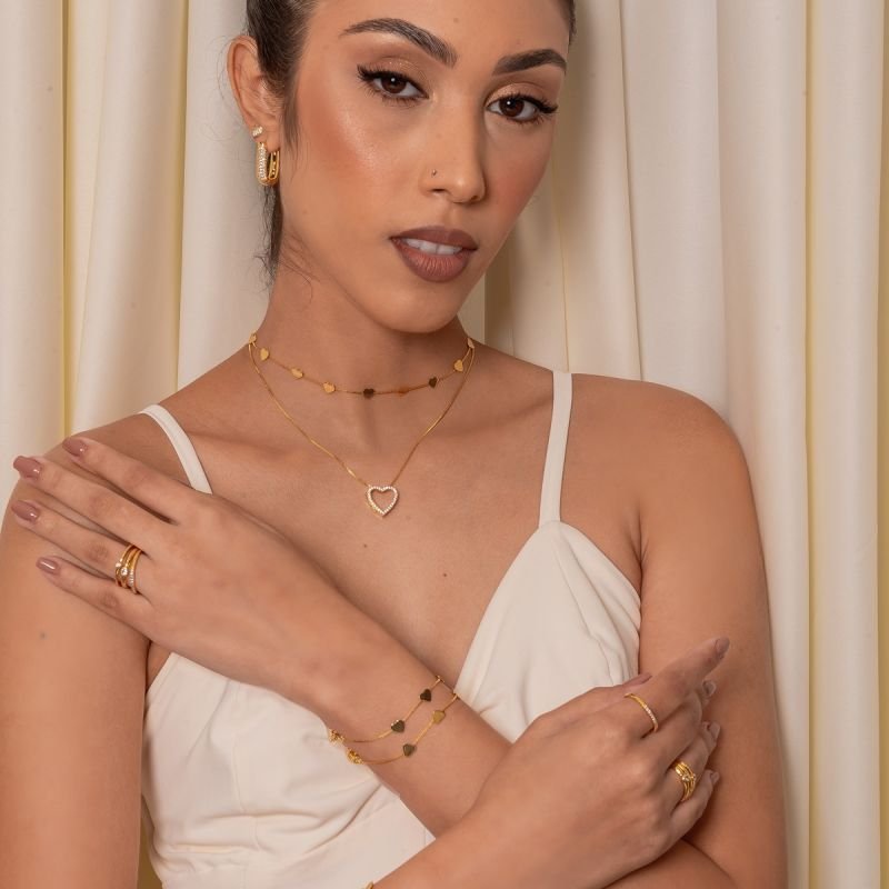 BRINCO CORAÇÃO CRAVEJADO EM ZIRCÔNIA P BANHADO A OURO 18K