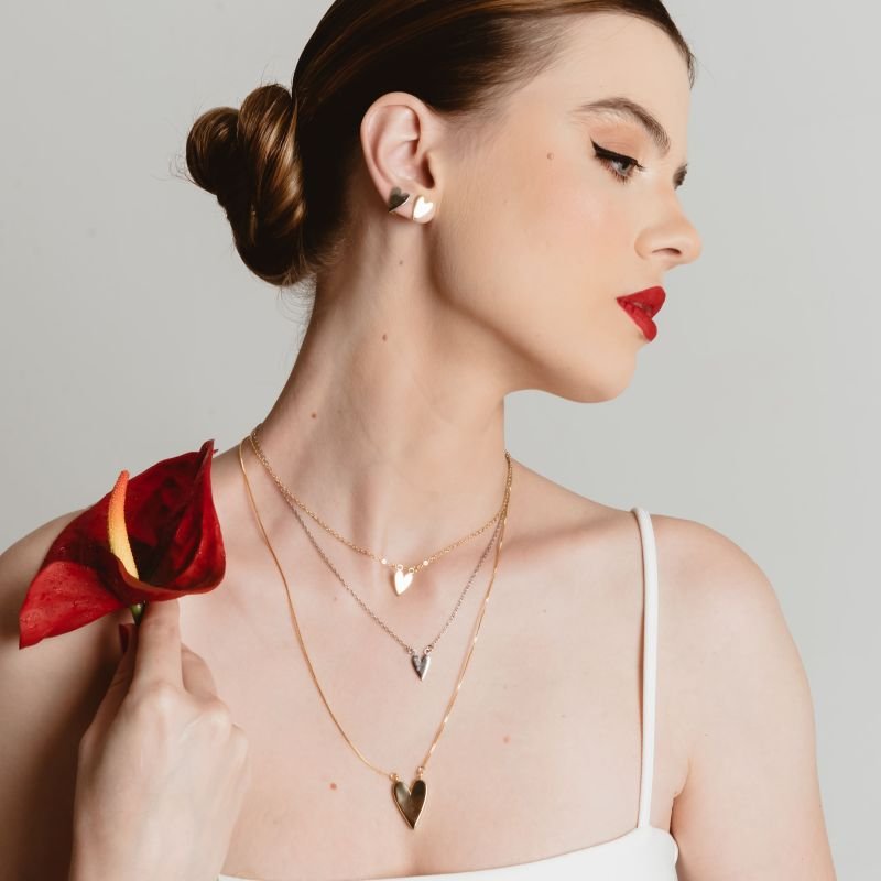 BRINCO CORAÇÃO MINI PRATEADO FOLHEADO