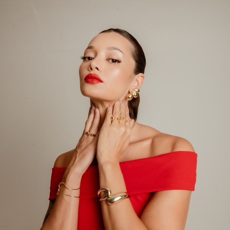 BRINCO DEGRADÊ DE GOTAS DOURADO FOLHEADO