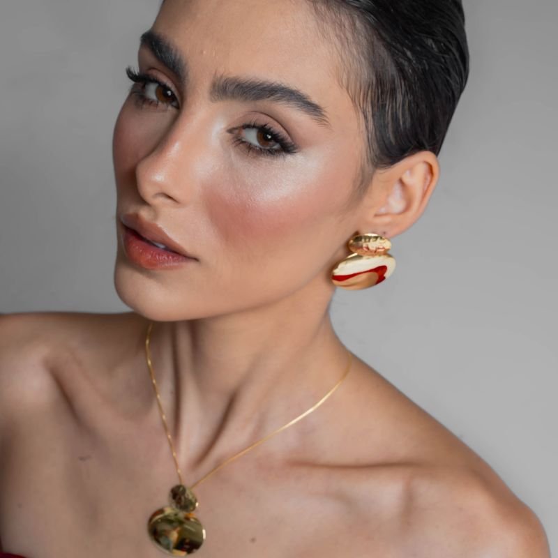 BRINCO DUPLO MARTELADO BANHADO A OURO 18K