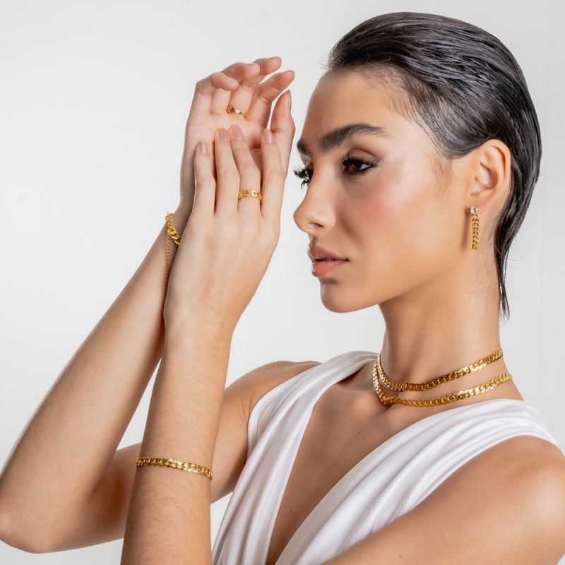 BRINCO ELO COM ZIRCÔNIA BANHADO A OURO 18K