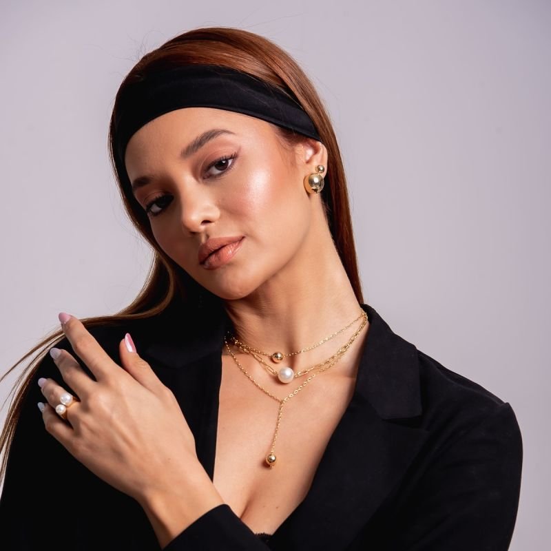 BRINCO ESFERA MINI 8MM DOURADO FOLHEADO