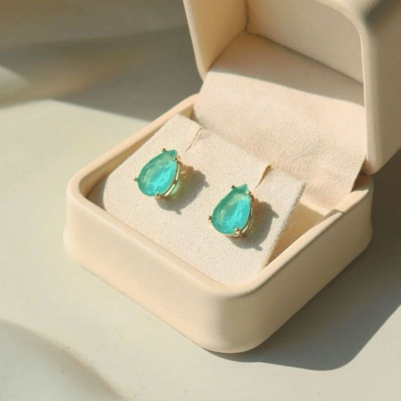 BRINCO GOTA VERDE FOSCO BANHADO A OURO 18K