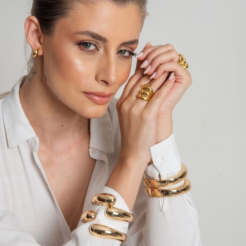 BRINCO HAILEY GOTA 16X8 ABS DOURADO FOLHEADO