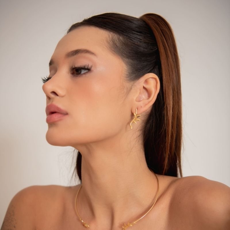 BRINCO LOUISE BANHADO A OURO 18K