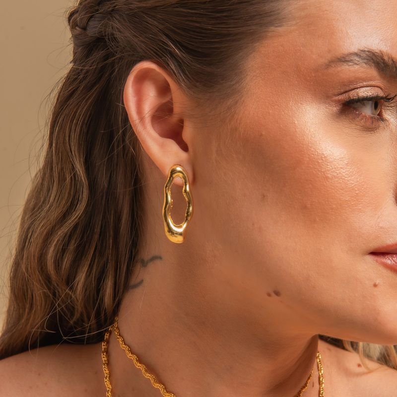 BRINCO ORGANICA LYRA DOURADO FOLHEADO