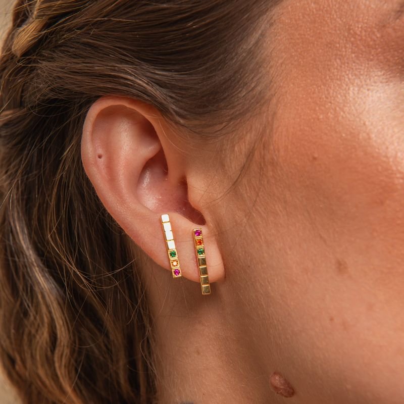 BRINCO PALITO QUADRADO ZIRCÔNIA COLORS BANHADO A OURO 18K