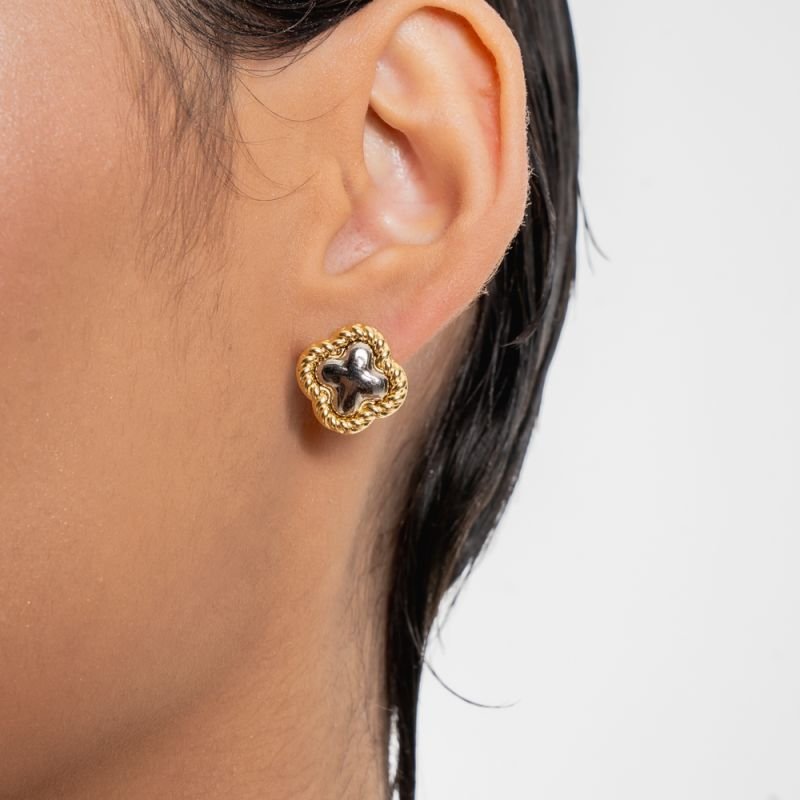 BRINCO SALT BANHADO A OURO 18K