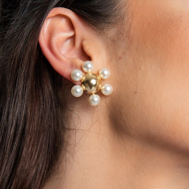 BRINCO SOLARE PÉROLA DOURADO FOLHEADO