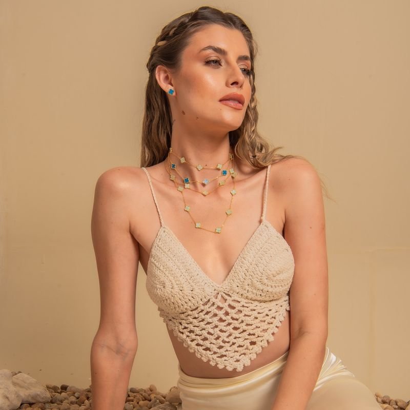 BRINCO TREVO ROYALTY 10MM BANHADO A OURO 18K