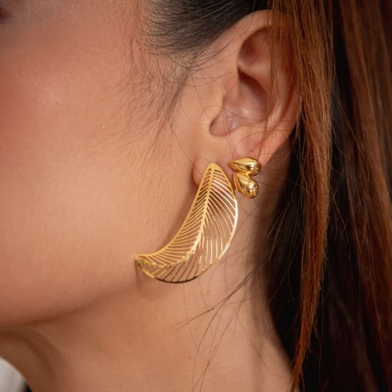 BRINCO VOO BANHADO A OURO 18K