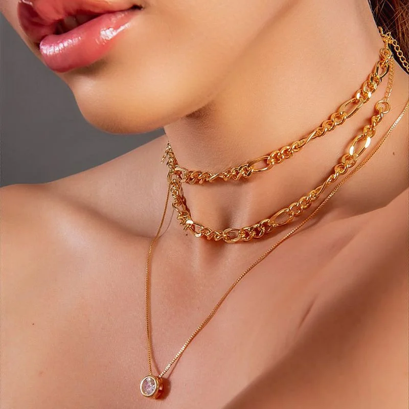 CHOKER ELOS GRANDE E PEQUENOS BANHADO A OURO 18K