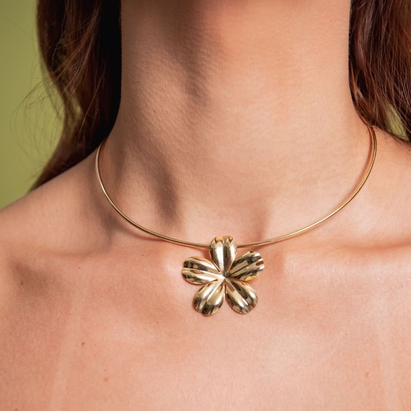 CHOKER FLORES BANHADO A OURO 18K